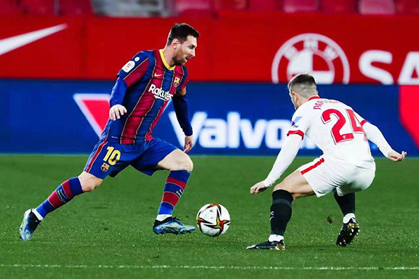 关于日本横扫塞维利亚，托雷斯一己之力扛起全队的信息