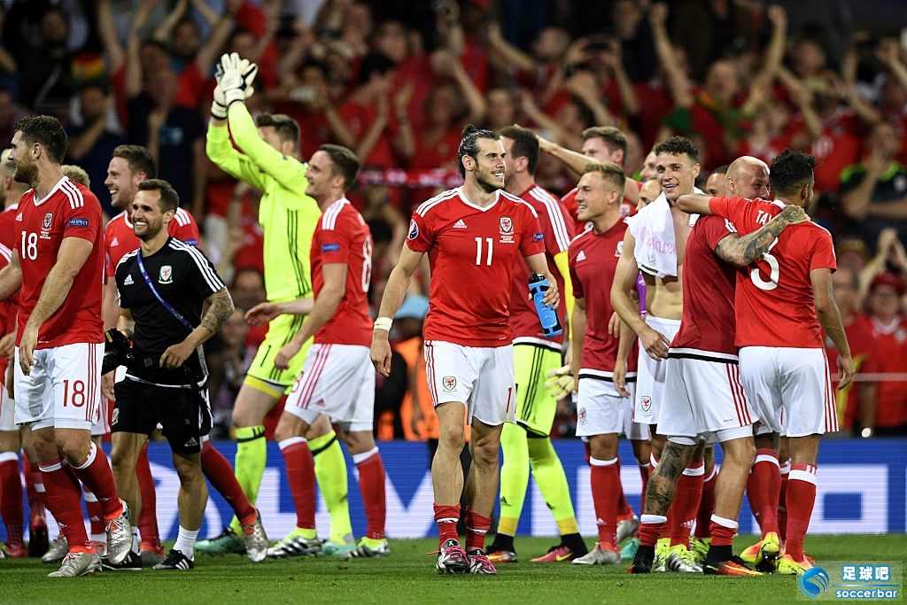 韩国队力克法国队,黄鸭组合高光表现 韩国队力克法国队,黄鸭组合高光表现