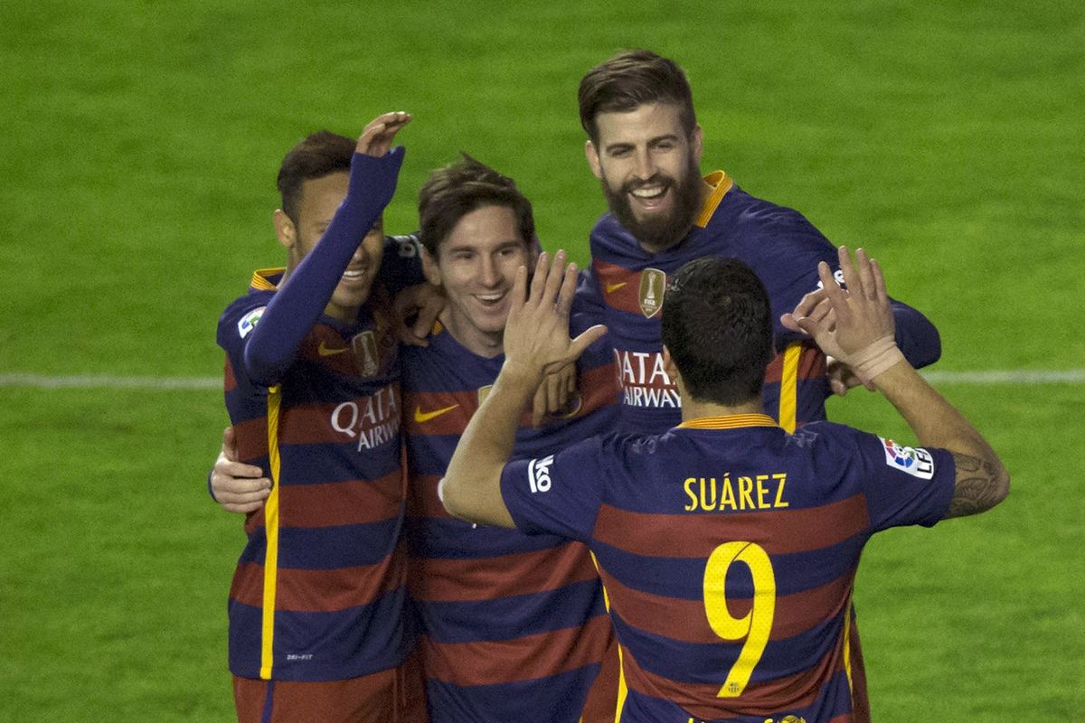 开云体育APP下载-塞维利亚力克巴黎，皮克扛起全队