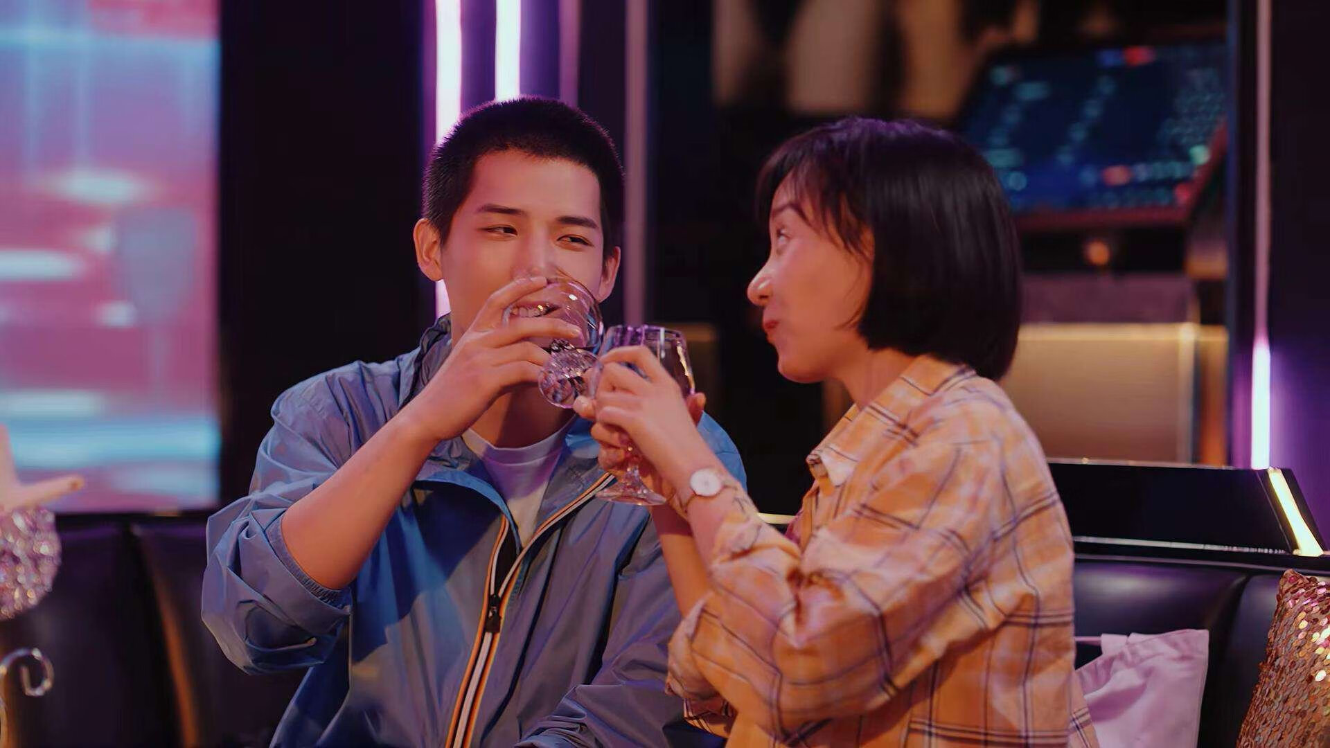 当文艺复兴遭遇绿茵美学，佛罗伦萨式防守如何掀翻乌拉圭，库尔图瓦成为艺术守护者