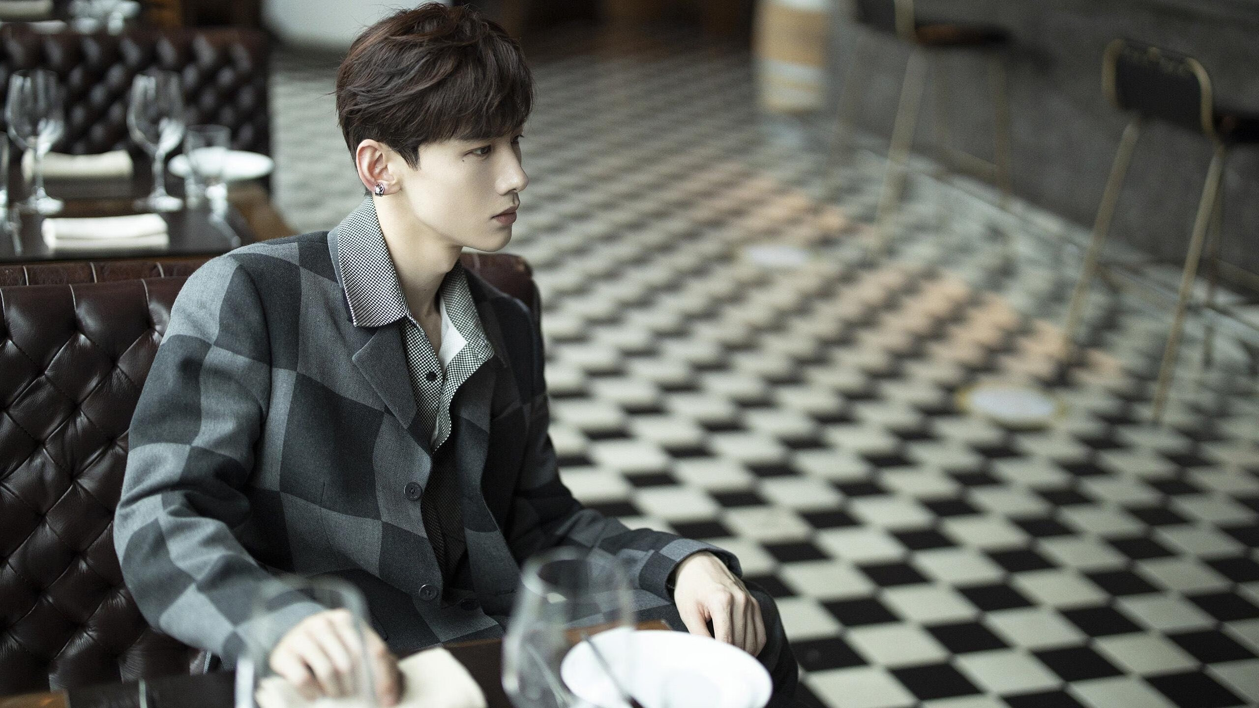 跨时空战报，当末节风暴席卷绿茵，德布劳内用篮球智慧带走瑞典